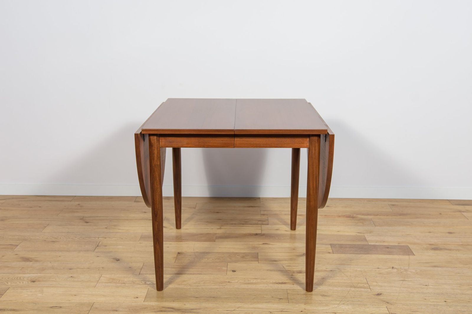 Mid Century Extendable Teak Dining Table, Denmark, 1960s photo 1402.0