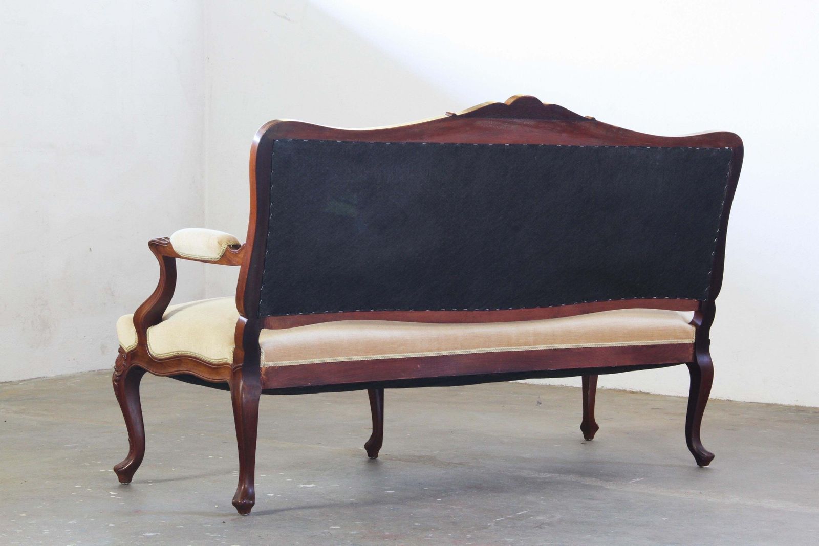 photo for sale Antique Louis XV Style 19th Century Sofa, French