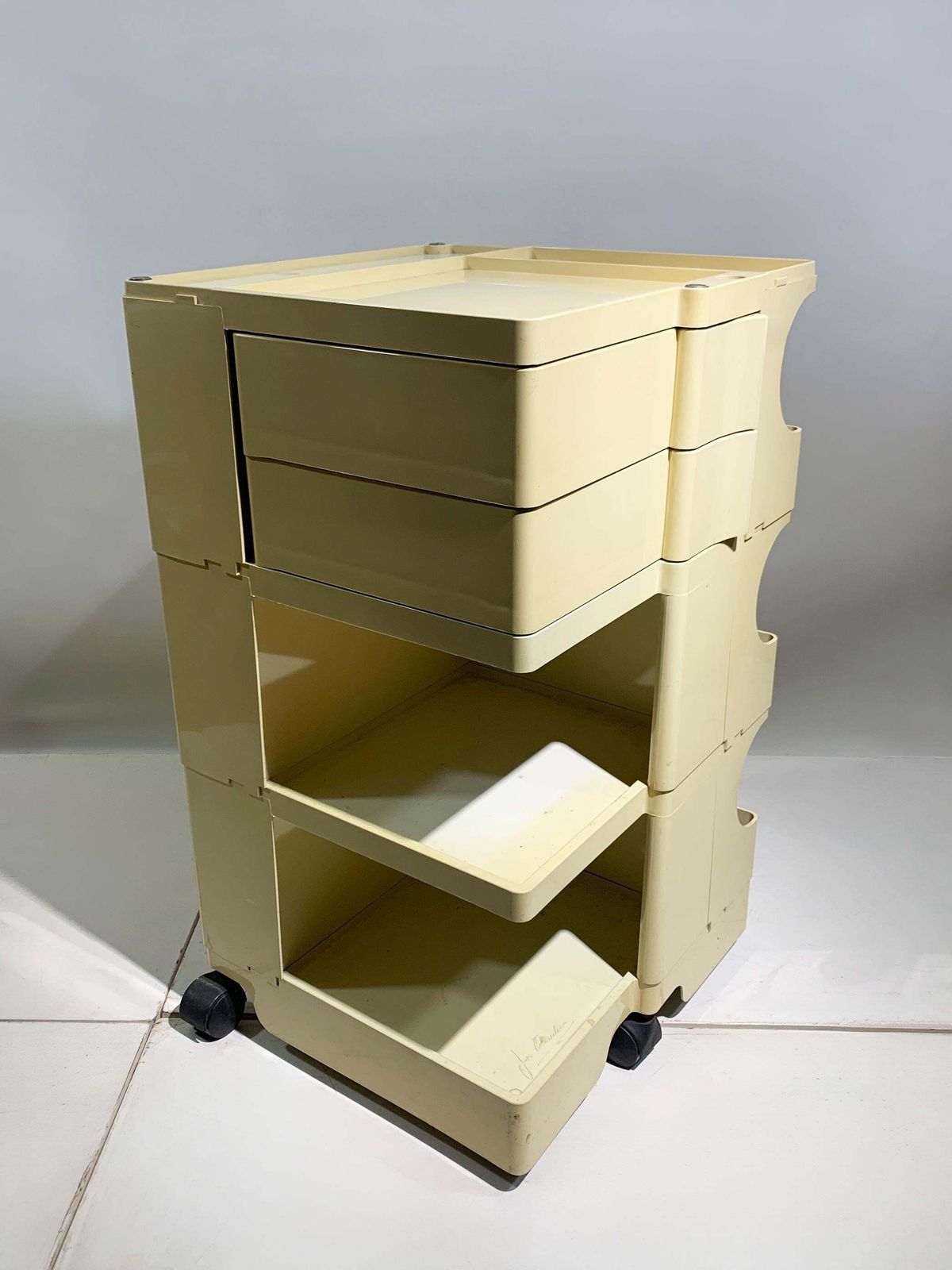 Joe Colombo "Boby" Abs Storage Trolley For Bieffeplast, Italy, Circa 1970s photo furniture