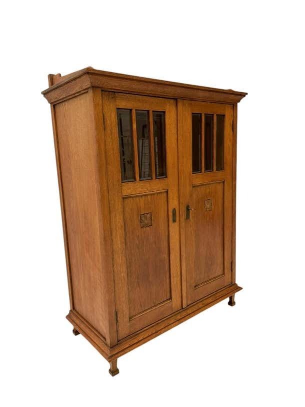 Arts & Crafts Art Nouveau Bookcase With Beveled Glass, 1900s photo vinterior