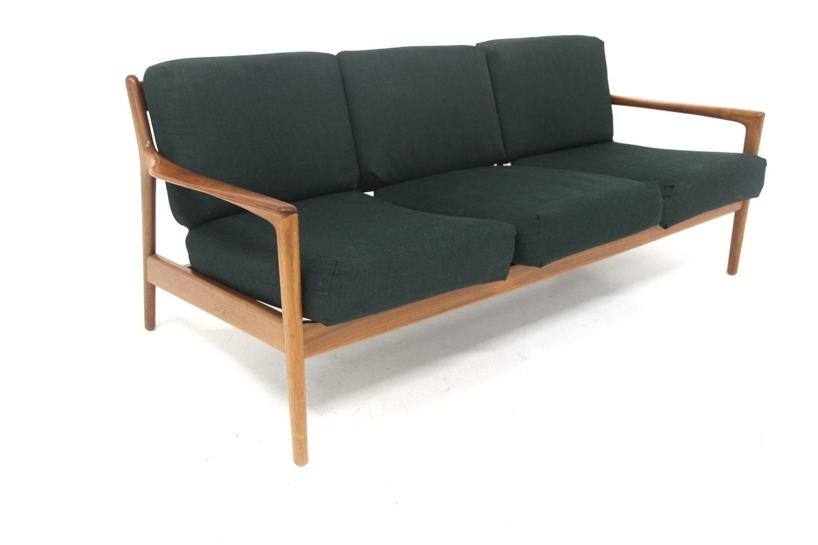 Scandinavian USA 75 Sofa From Folke Ohlsson Bodafors, Sweden, 1960s photo vintage