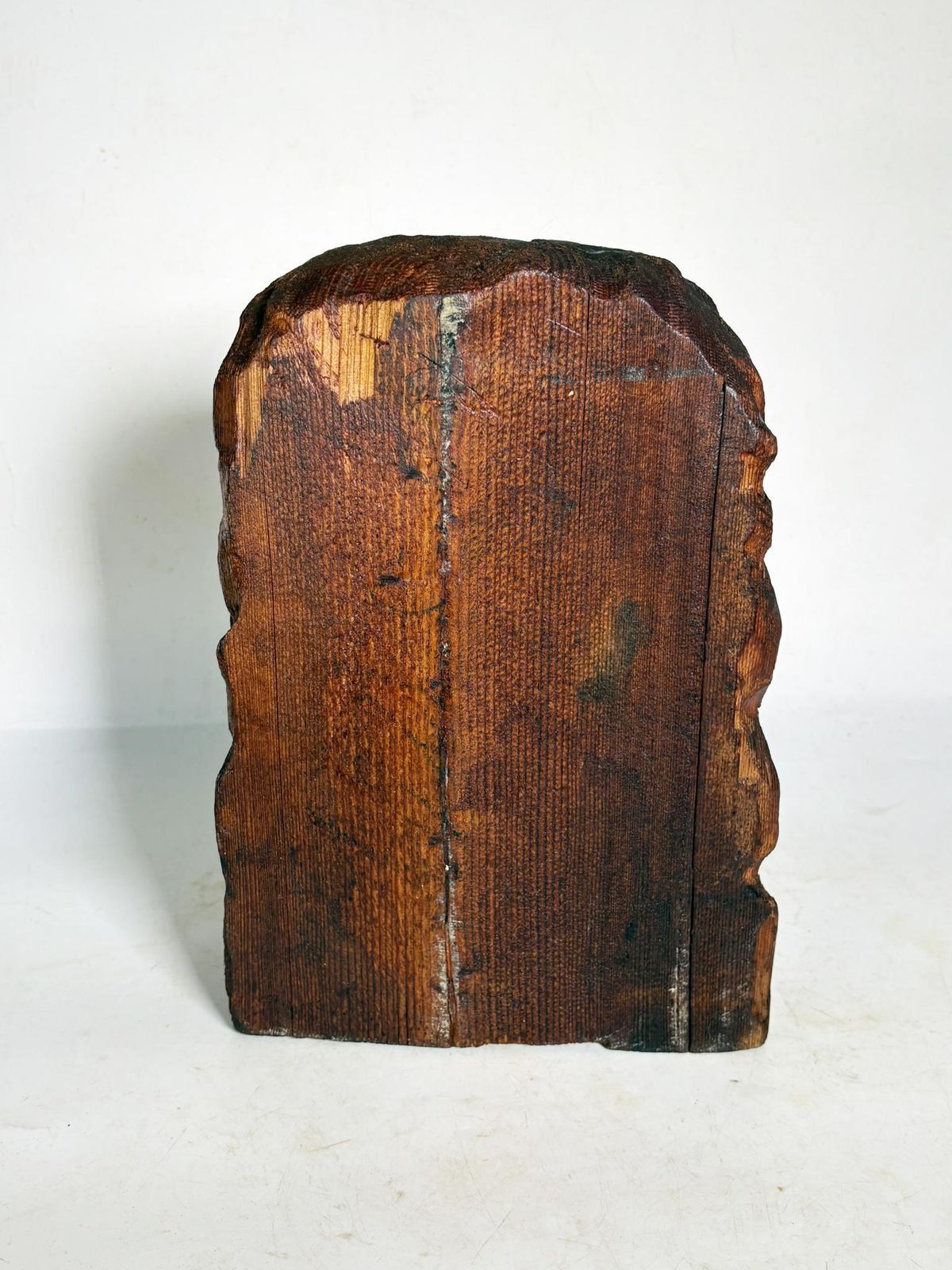479.0 Sculpture Of A Head In Wood, France, 1960 photo