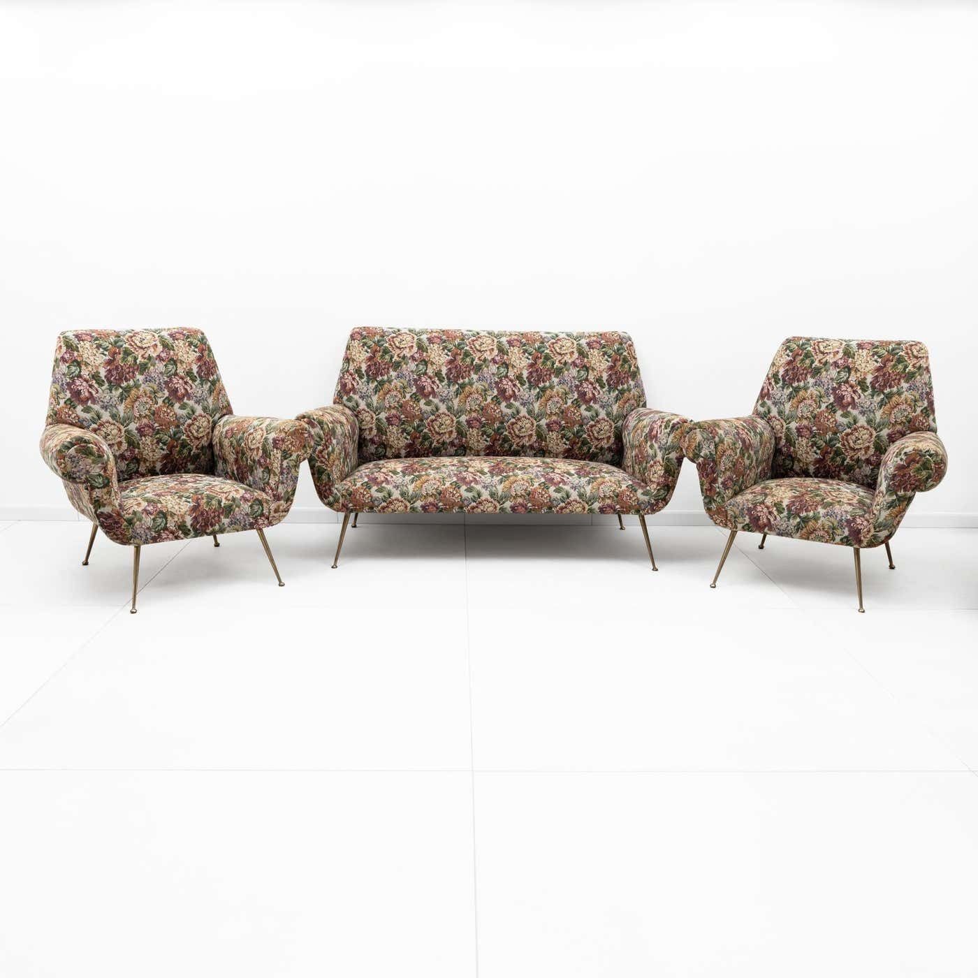 photo furniture Gigi Radice Mid Century Modern Italian Sofa For Minotti, 1950s