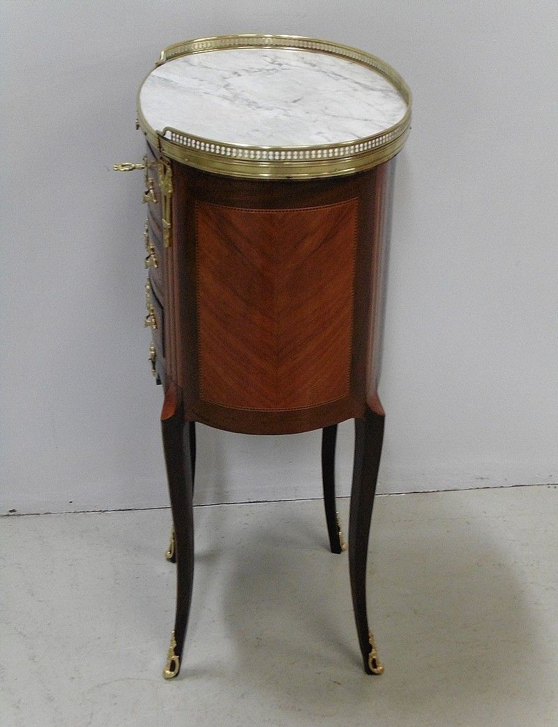 photo for sale Small Chest Of Drawers, 19th