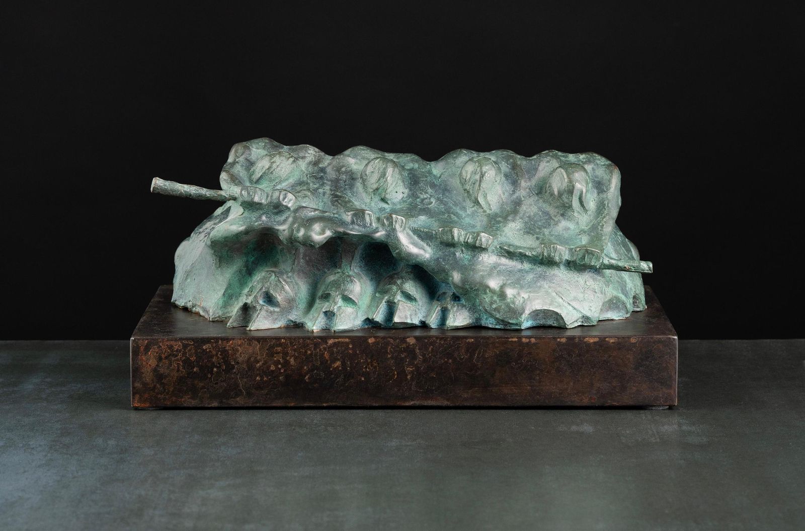 Sergey Oganov Rook Of Heroes, Sculpture By Sergey Oganov. 2021. Bronze photo furniture