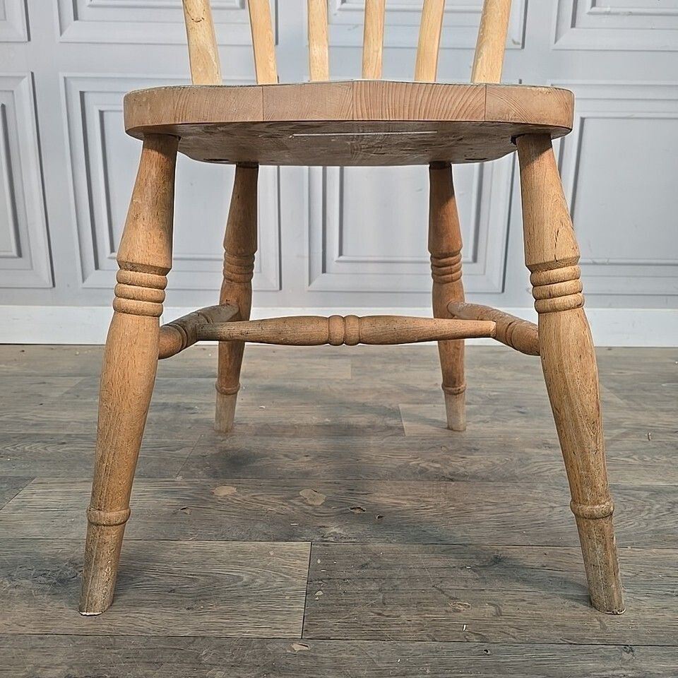 Furniture Antique Wooden Farmhouse Chairs   Victorian Style Turned Country Windsor  Solid photo