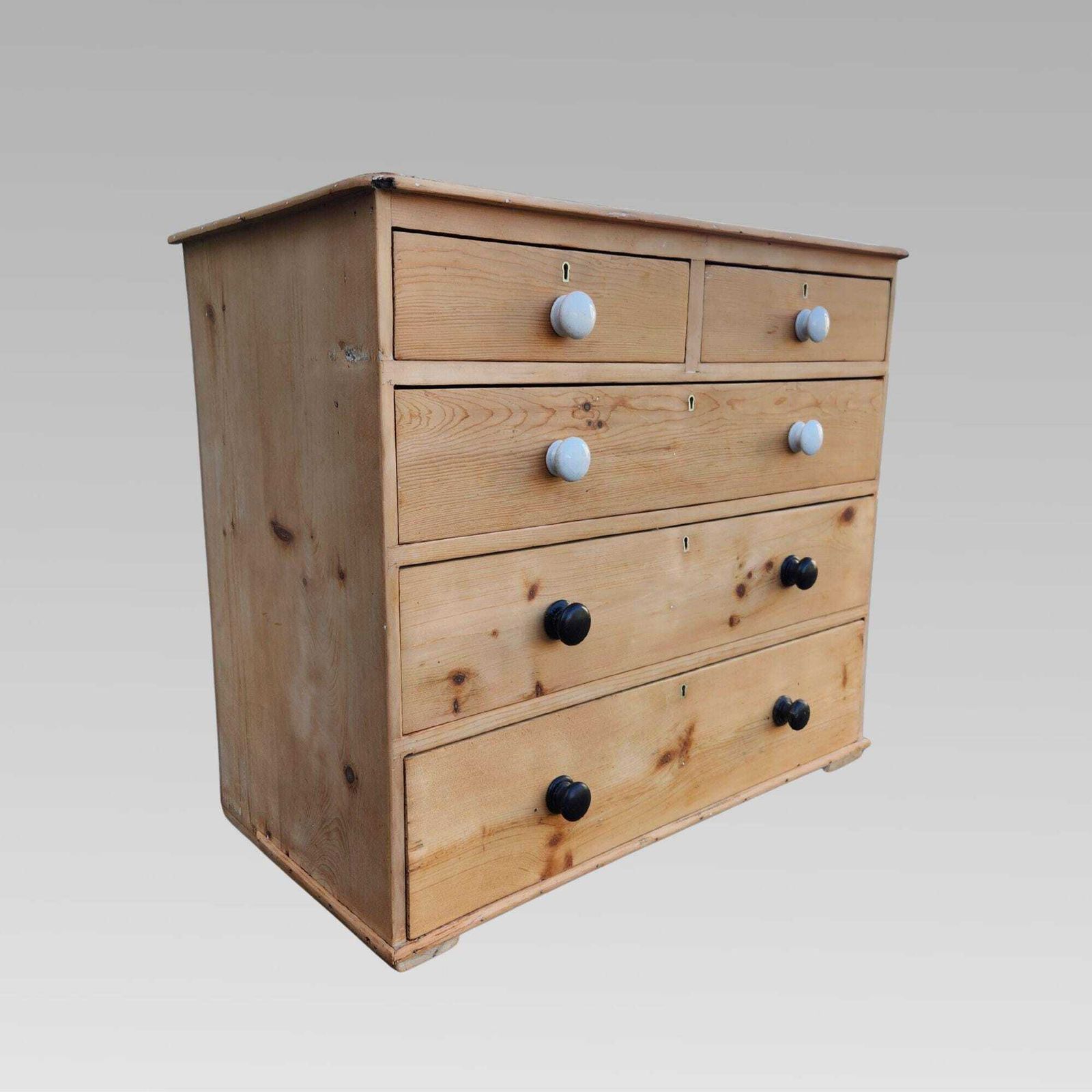 Charming Antique 19th Century Victorian Pine Chest Of Drawers photo 625.0