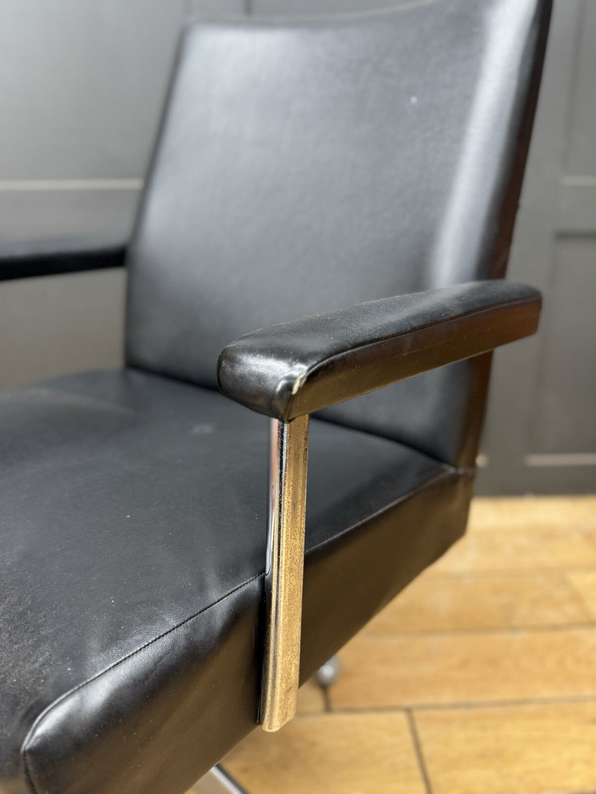 Vintage Black Swivel Desk Office Chair Mid Century Industrial Armchair photo buy