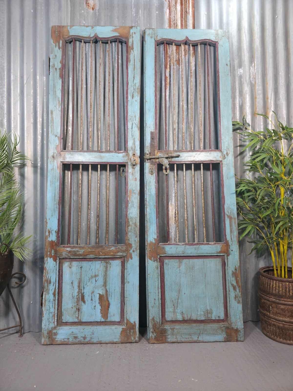 Pair Vintage Rustic Indian Wooden Iron Doors Garden Gates Room Divider Screen photo vinterior