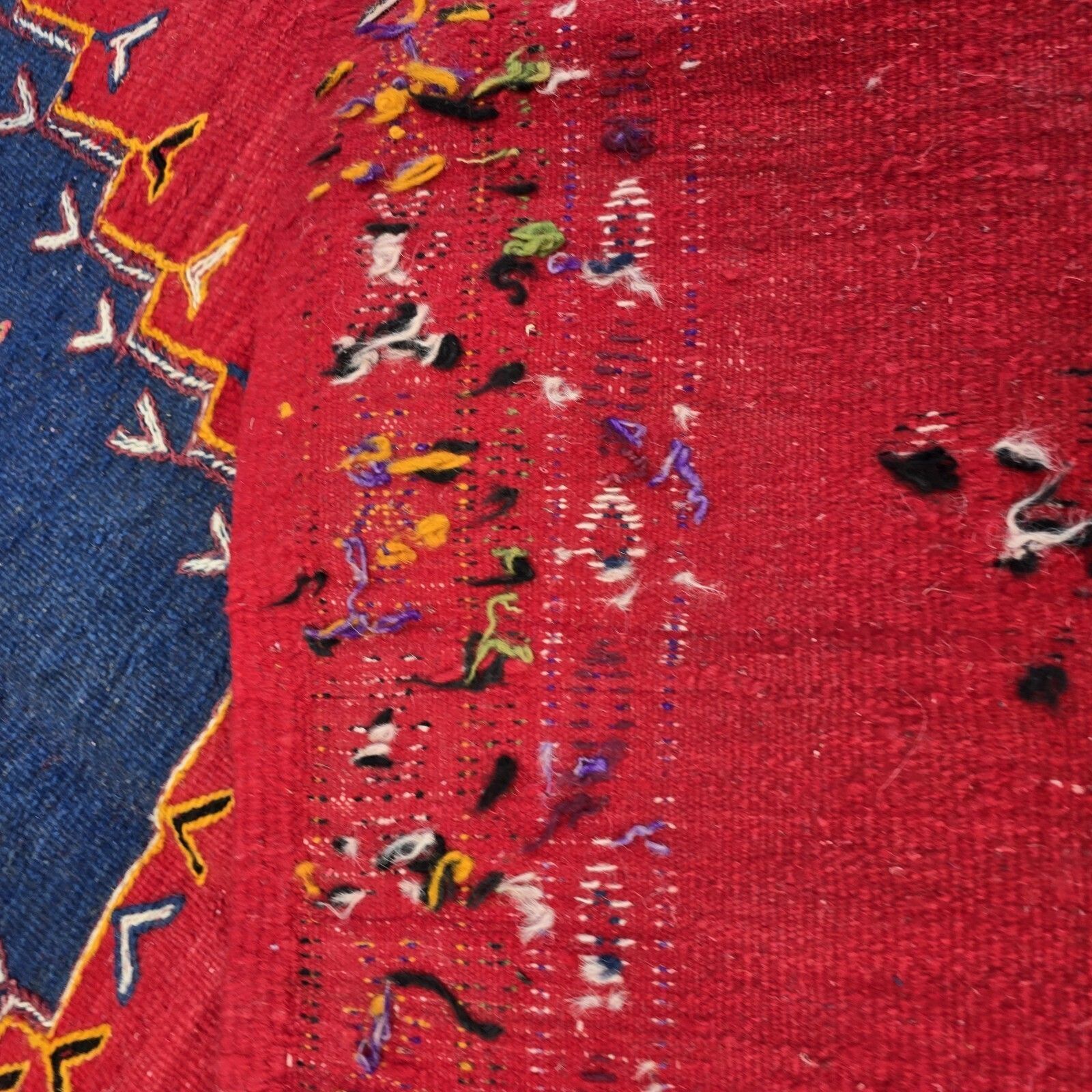 photo vintage Vintage Berber Rug Wool Kilim Carpet Red Trafitional Oriental Handmade 156x263cm
