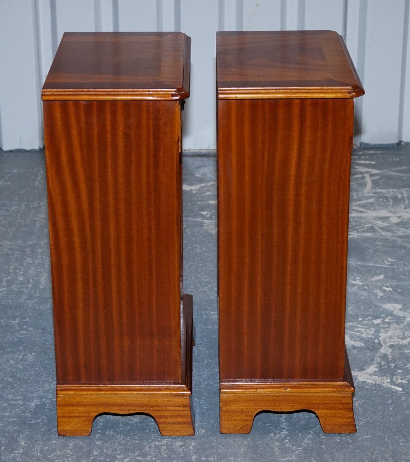 photo buy Vintage Pair Of Georgian Style Walnut Bedsides Nightstands Side Tables