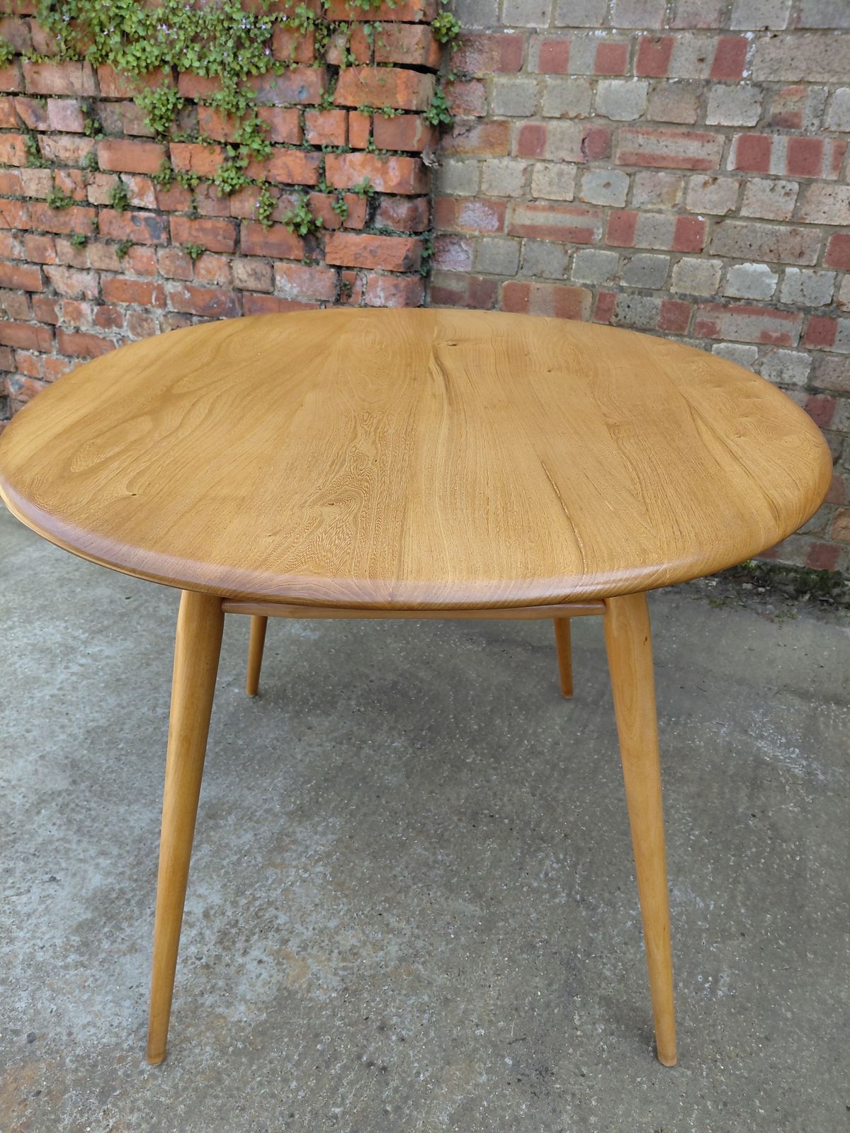 Ercol Blonde Oval Breakfast Table   Model Number 396  & Set Of 4 Ercol Chairs Model 370 photo vinterior