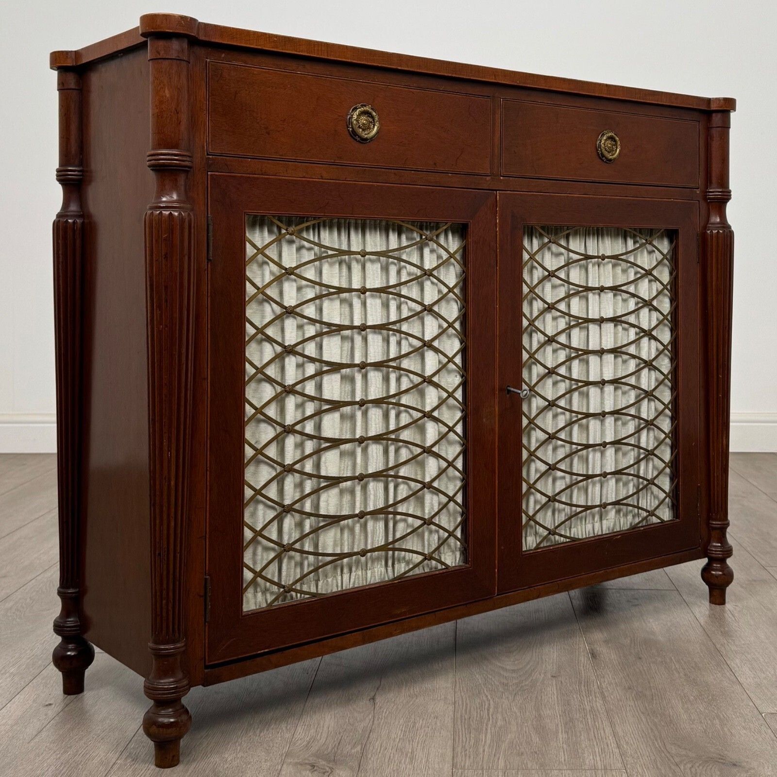photo furniture Antique 19th Century Regency Style Cupboard In Mahogany ( Af 5438 )