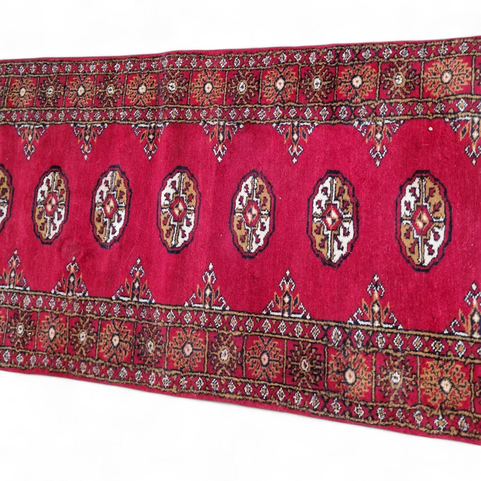 Traditional Long Carpet Runner Red Medallion Pattern Hallway Rug Fringed 251cm photo 175.0