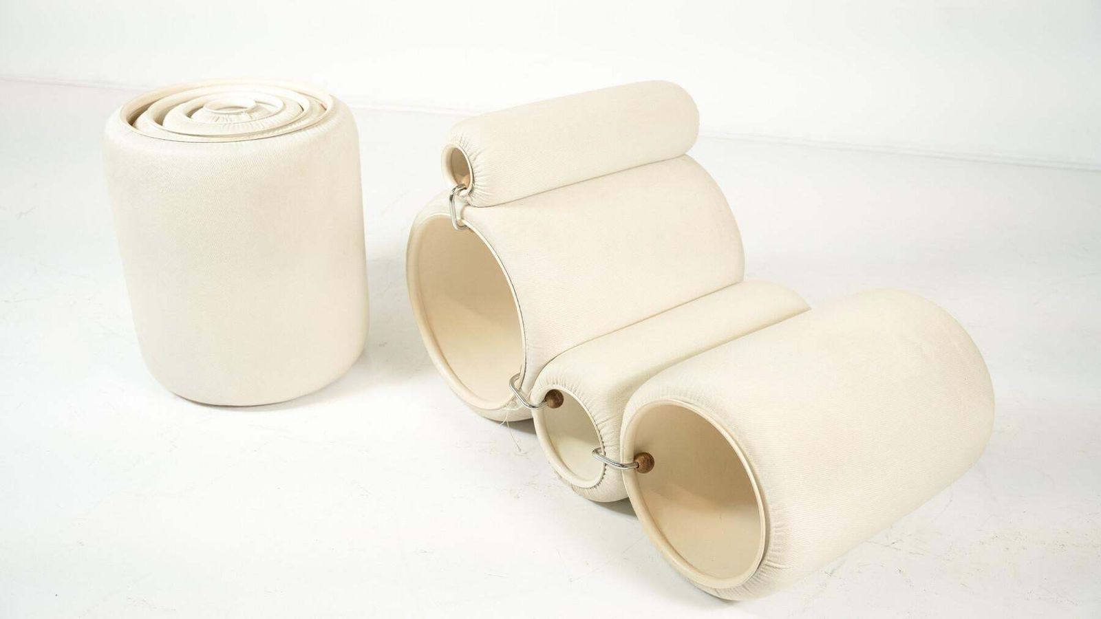 18129.0 Early Edition Pair Of Joe Colombo Tube Chair For Flexform, Italy photo