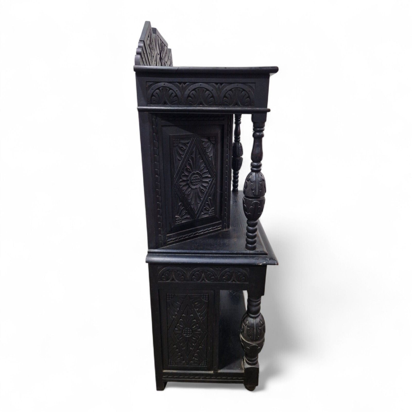 photo vinterior Antique Oak Court Cupboard   Heavily Carved Double Cupboard / Cabinet Ebonised
