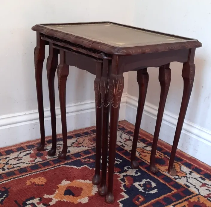 Vintage Reproduction Nest Of Three Tables Green Leather Inlay Queen Anne Legs photo 120.0