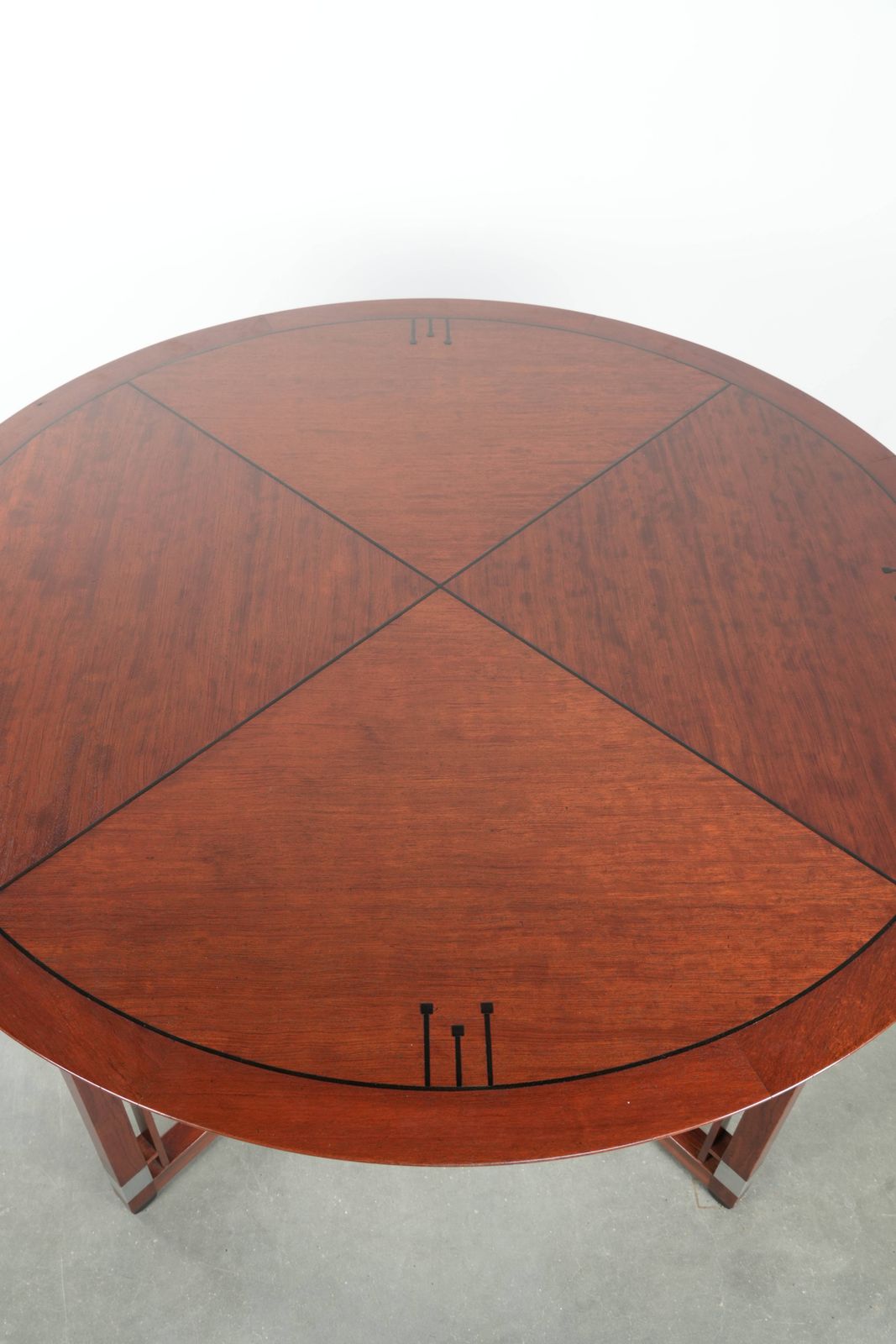 Round Art Deco Schuitema Design Dining Table For 4 People From The Decoforma Series In Good Condition. photo 1897.0