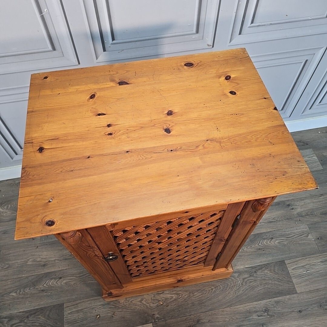 160.0 Vintage Pine Cabinet Cupboard Lattice Door Bedside Media Storage Unit Retro Wood photo