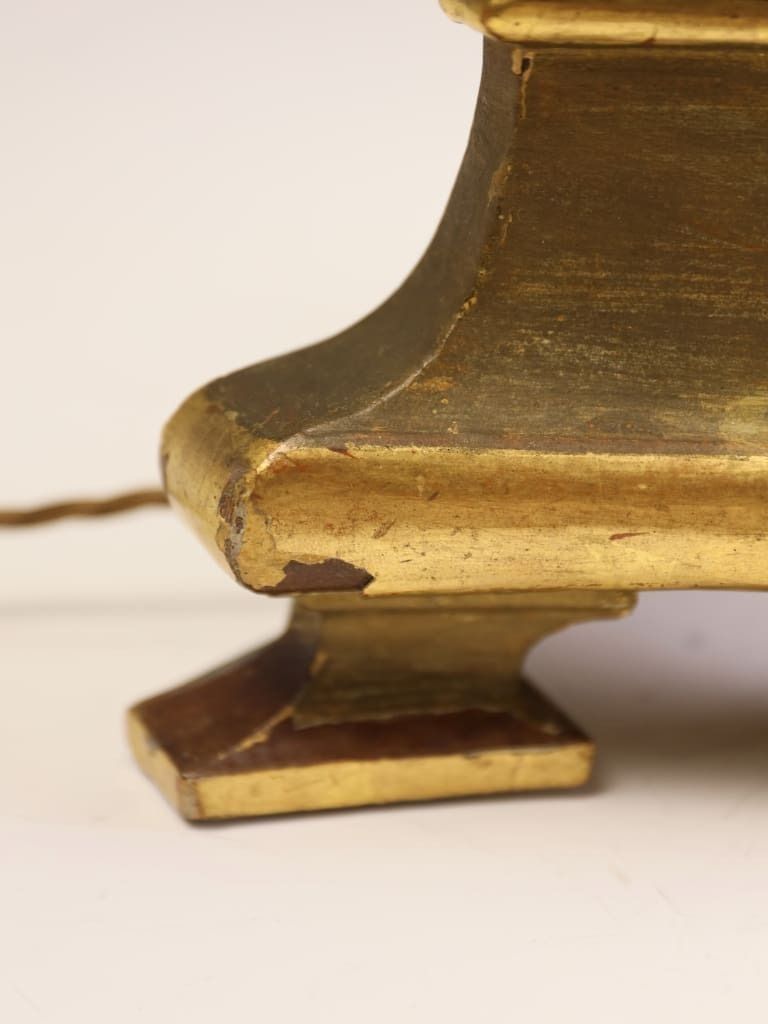 photo buy A Distinguished Pair Of 18th Century Giltwood & Polychrome Altarpiece Lamps