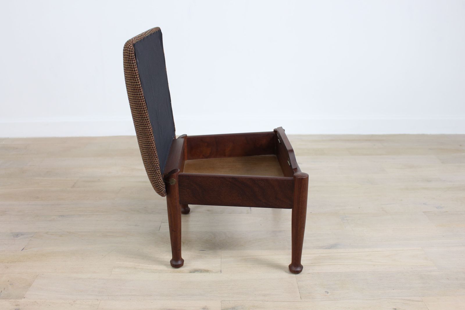 Guy Rogers Manhattan Adjustable Footstool. photo vintage