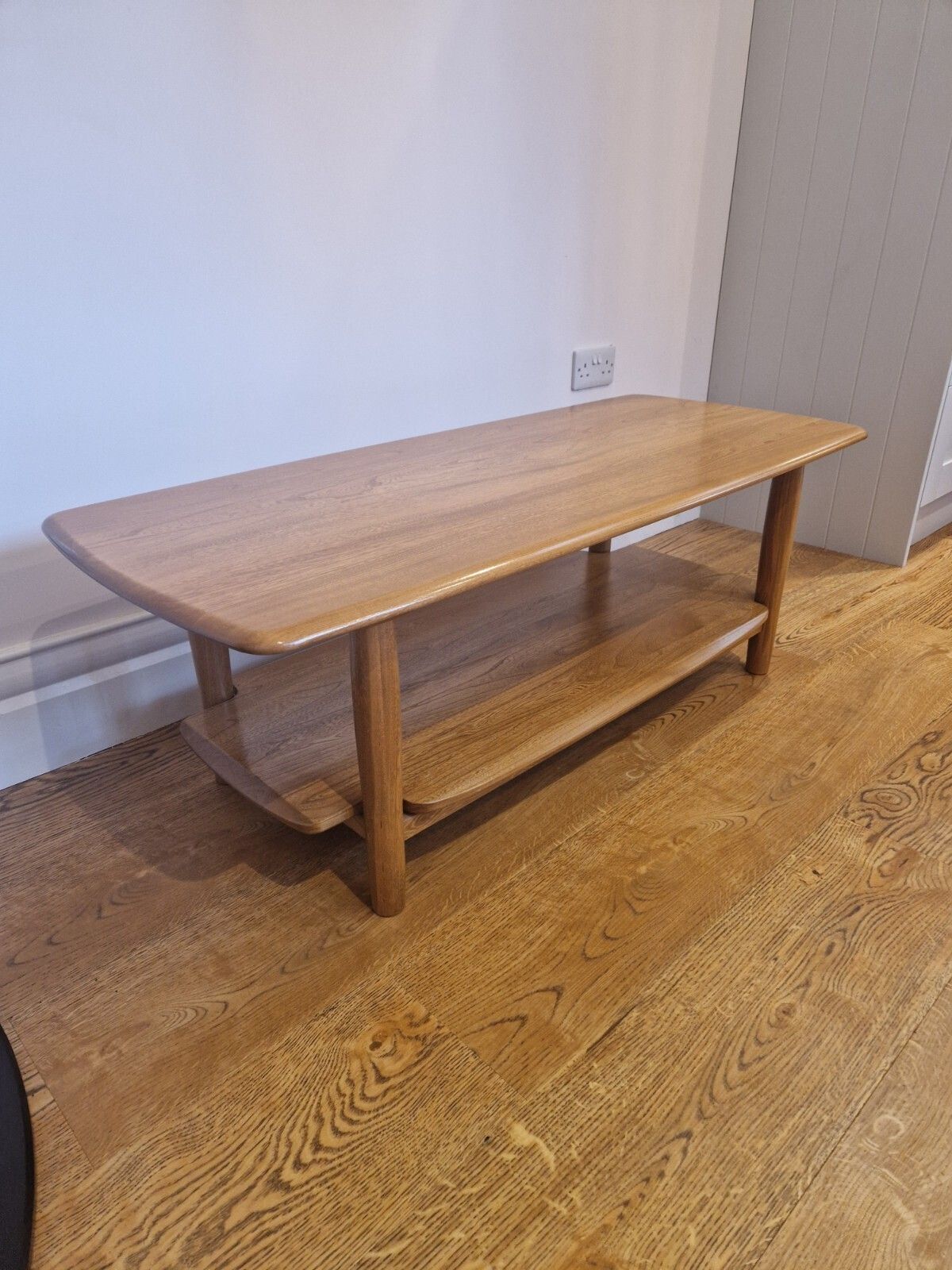 Ercol Windsor Two Tier Coffee Table In Pale Elm – Mid Century Design   Vintage photo vintage