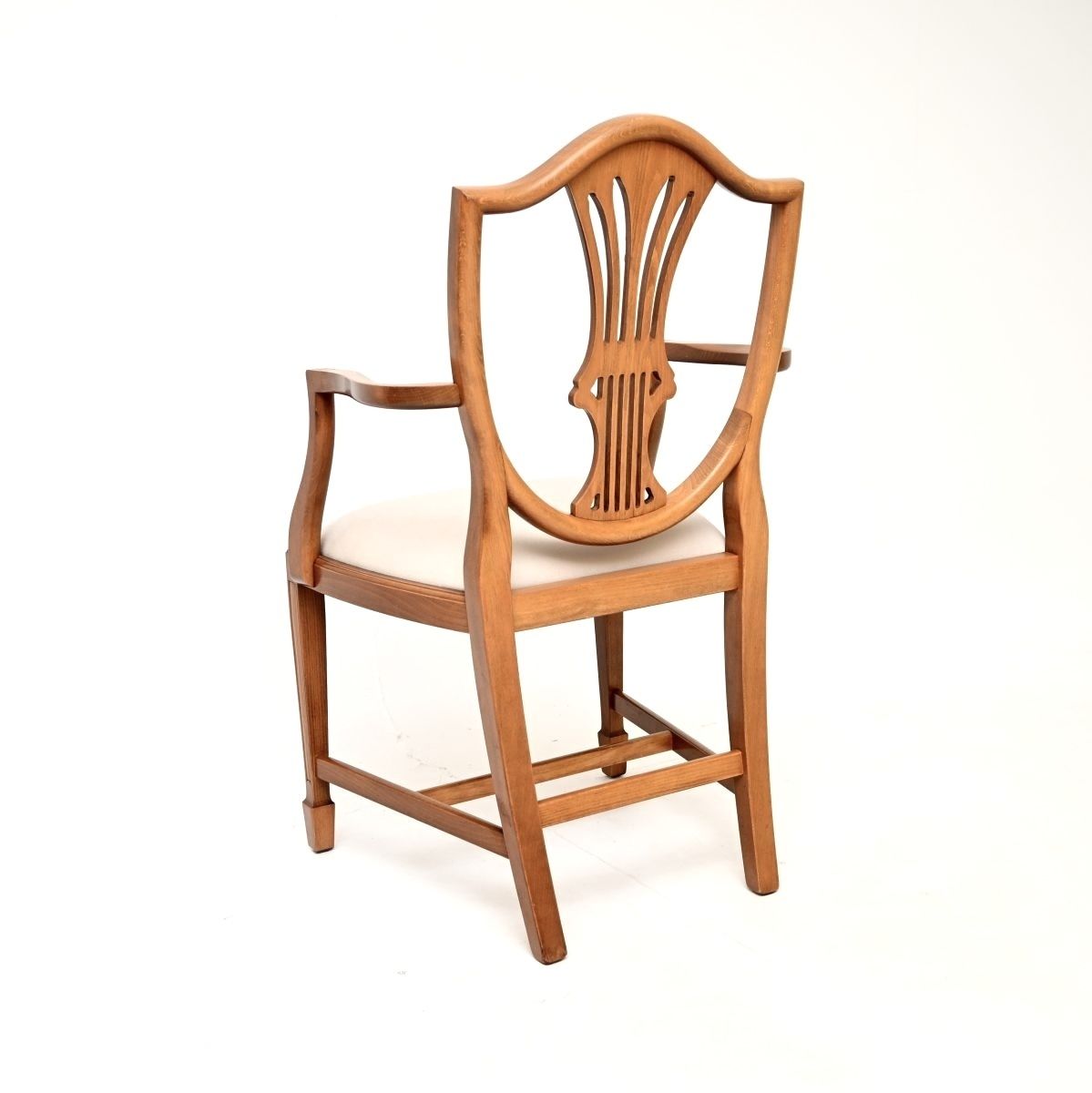 photo furniture Set Of Eight Antique Sheraton Style Shield Back Dining Chairs