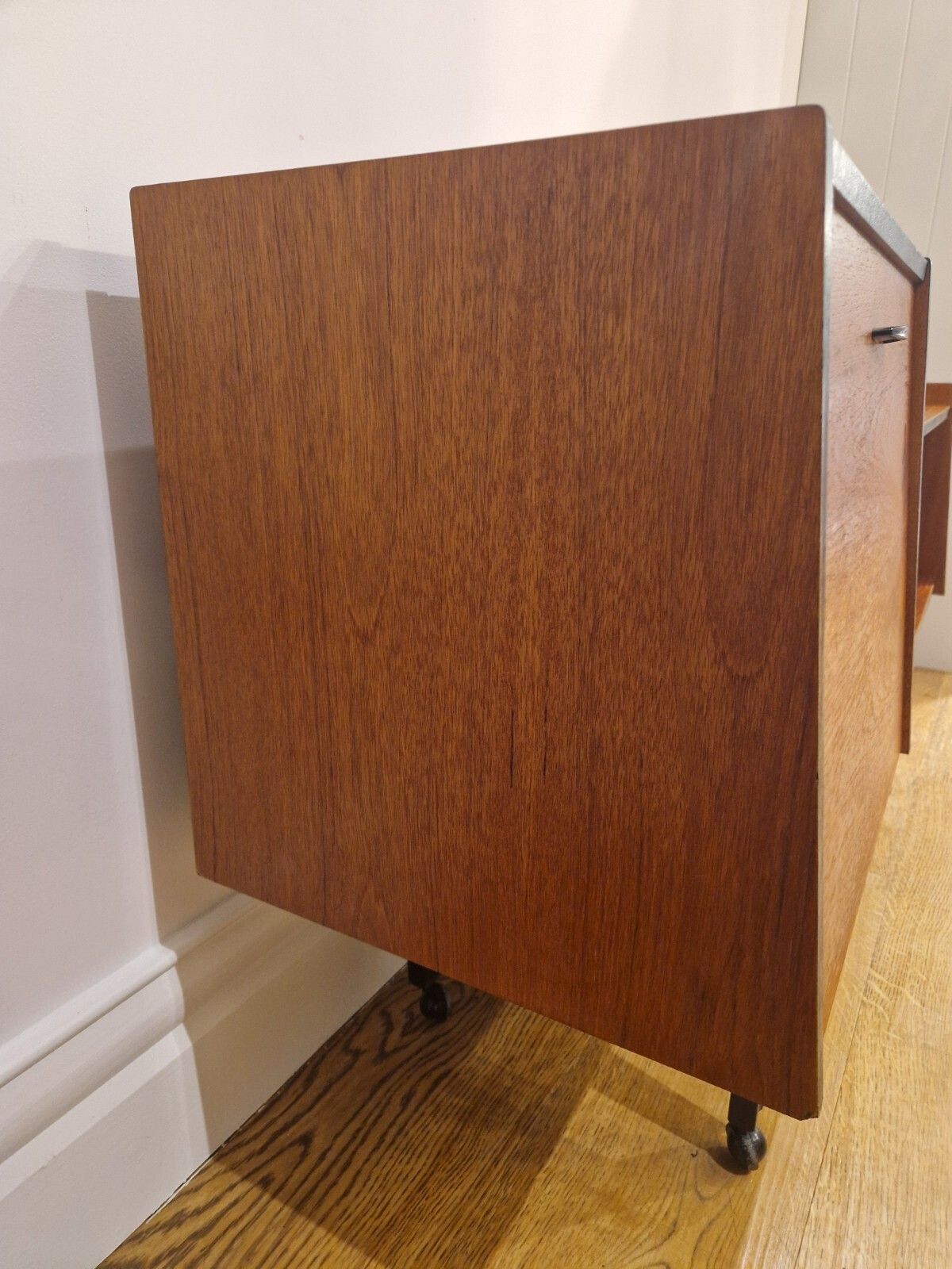 photo vinterior Refurbished Mid Century Modern Teak Record & Media Cabinet With Black Accents