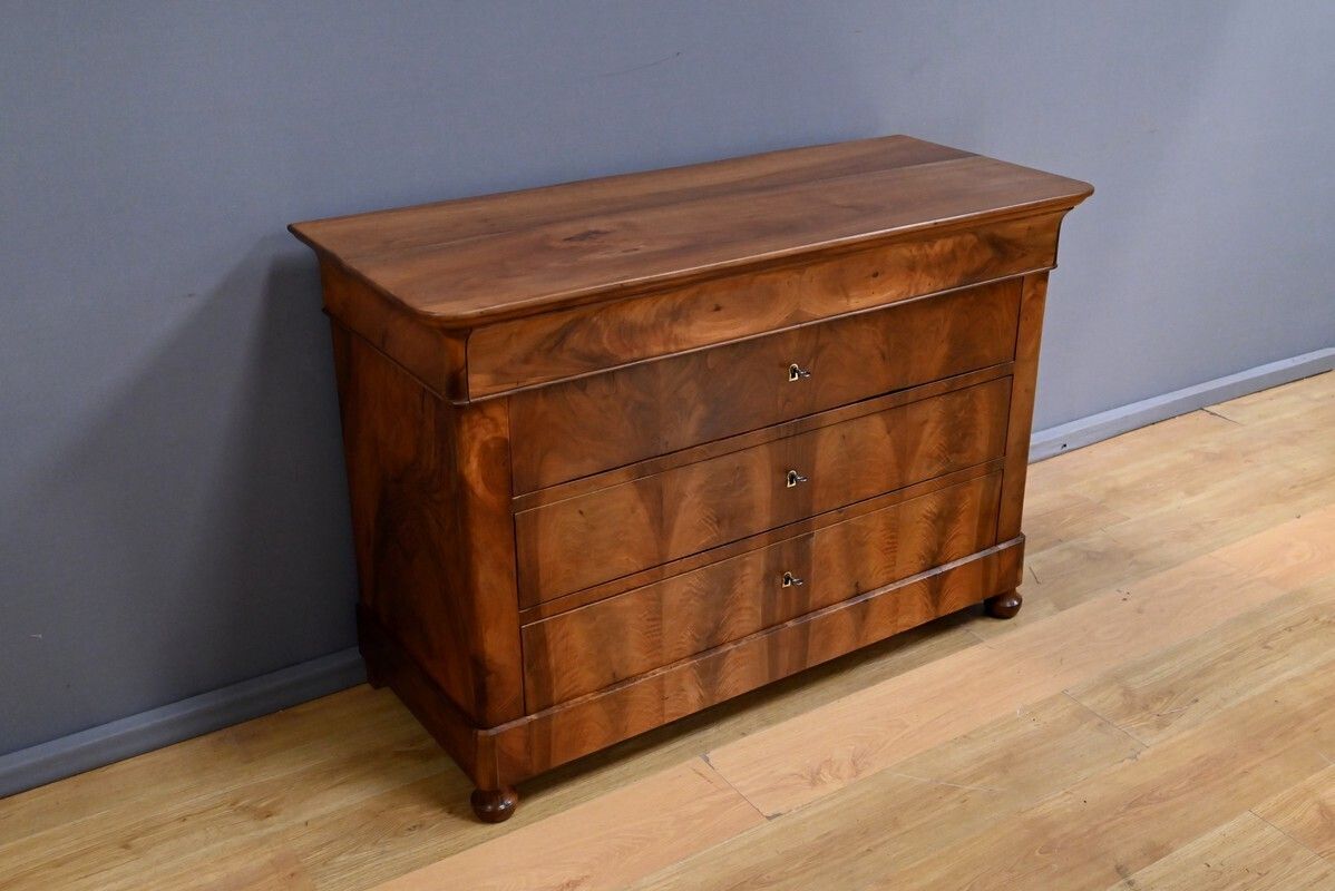 Chest Of Drawers In Burr Walnut, Restoration Period – Part 1, 19th Century photo for sale