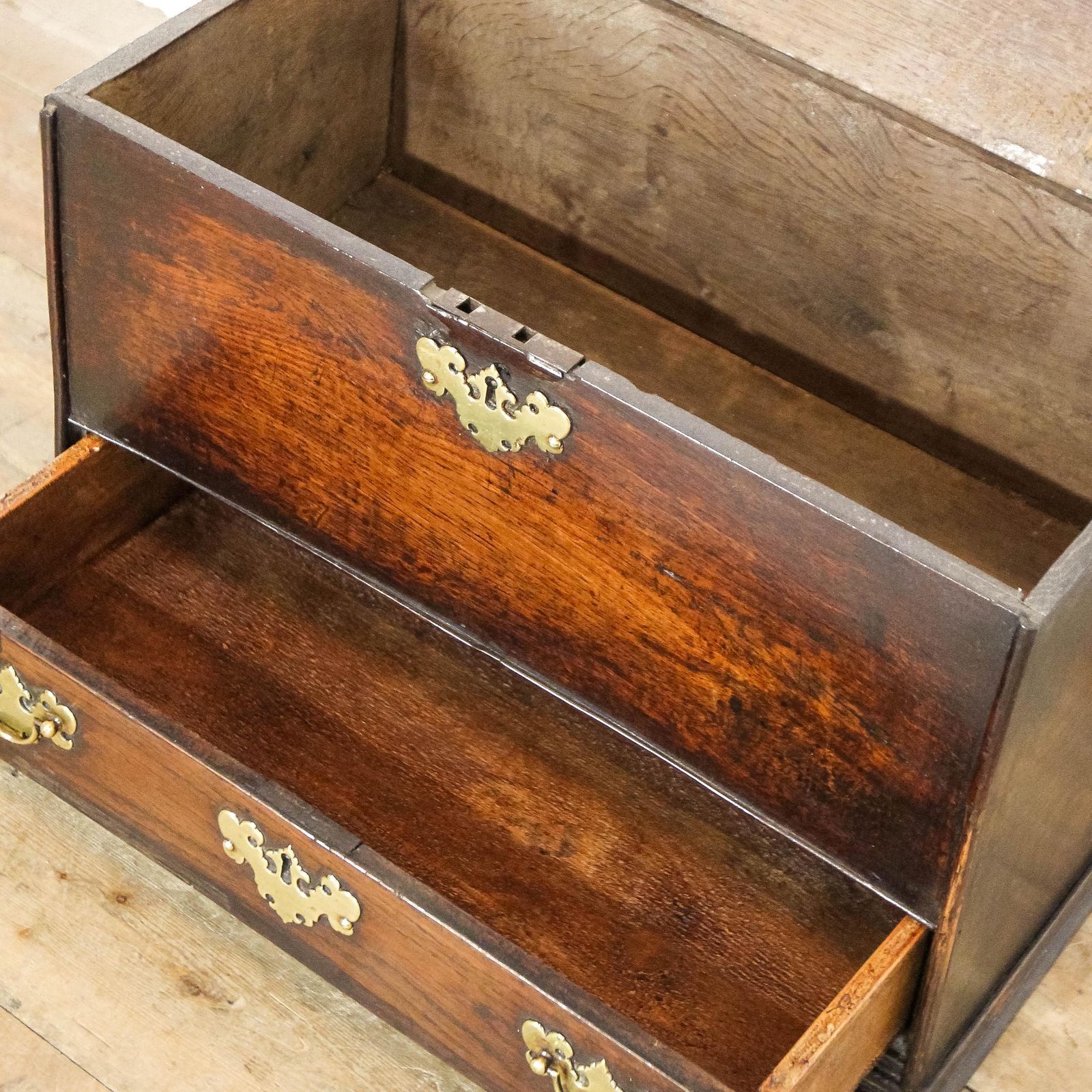 photo furniture Antique Welsh Oak Coffer Bach | Antique Furniture | Antique Trunk | Antique Oak Blanket Box | Antique Storage