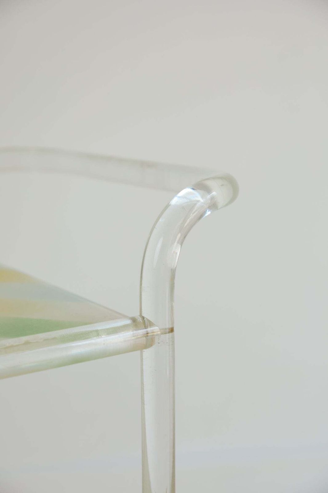 photo furniture 80’s Lucite Bar Cart, 1980s