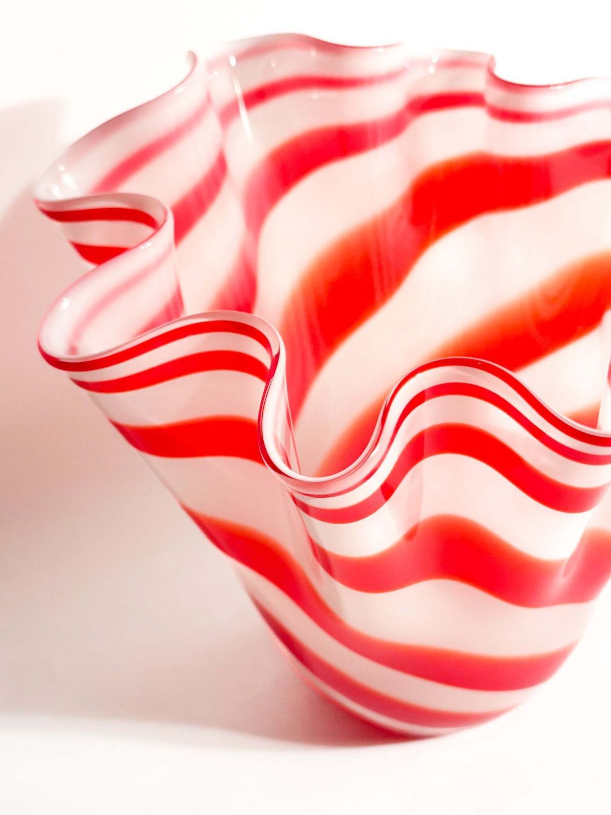 1980s White And Red Murano Glass Handkerchief Vase photo for sale