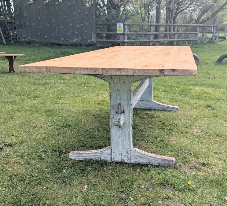 Vintage Pine Refectory Table 6 Plank Top Shaped Legs Delivery Available 0048. photo 2365.0