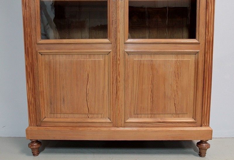 Library In Pichpin Ep. 1920 photo Furniture