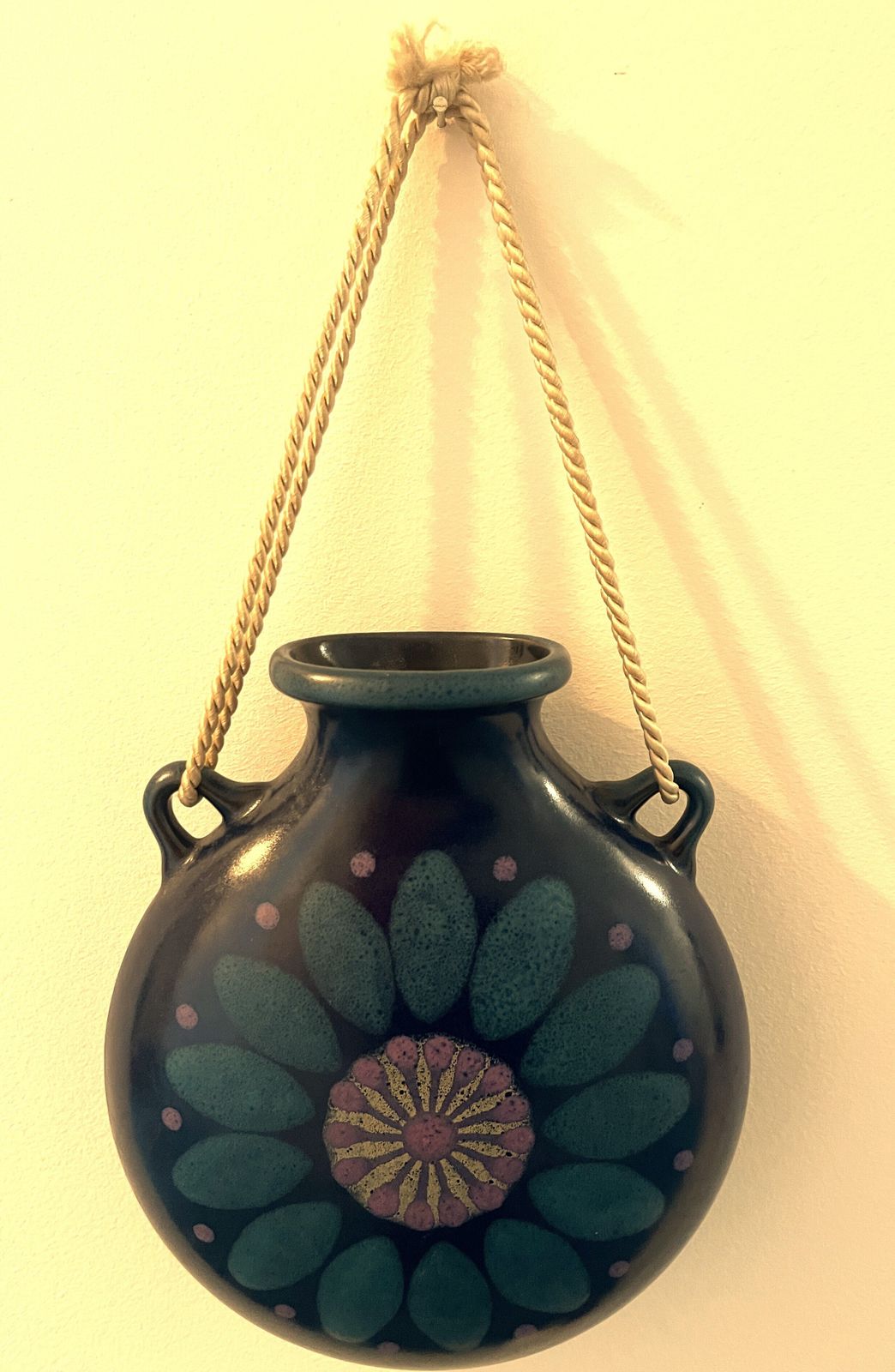Mcm Porta Celi, Spain Pottery Blue And Purple Wall Pocket / Vase. photo vinterior