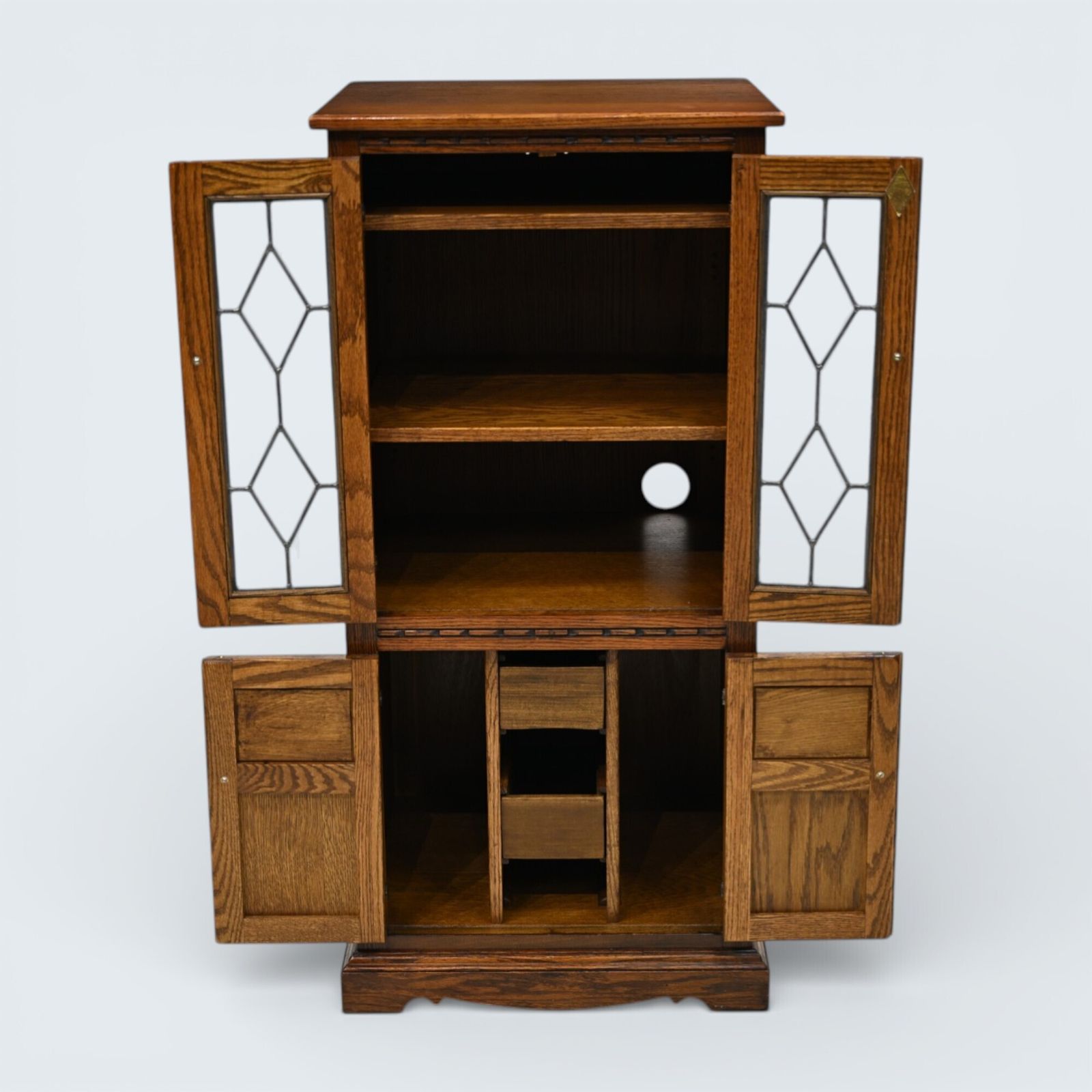 photo for sale Old Charm Hi Fi/Record Cabinet 2 Adjustable Shelves Light Oak Free Uk Delivery*