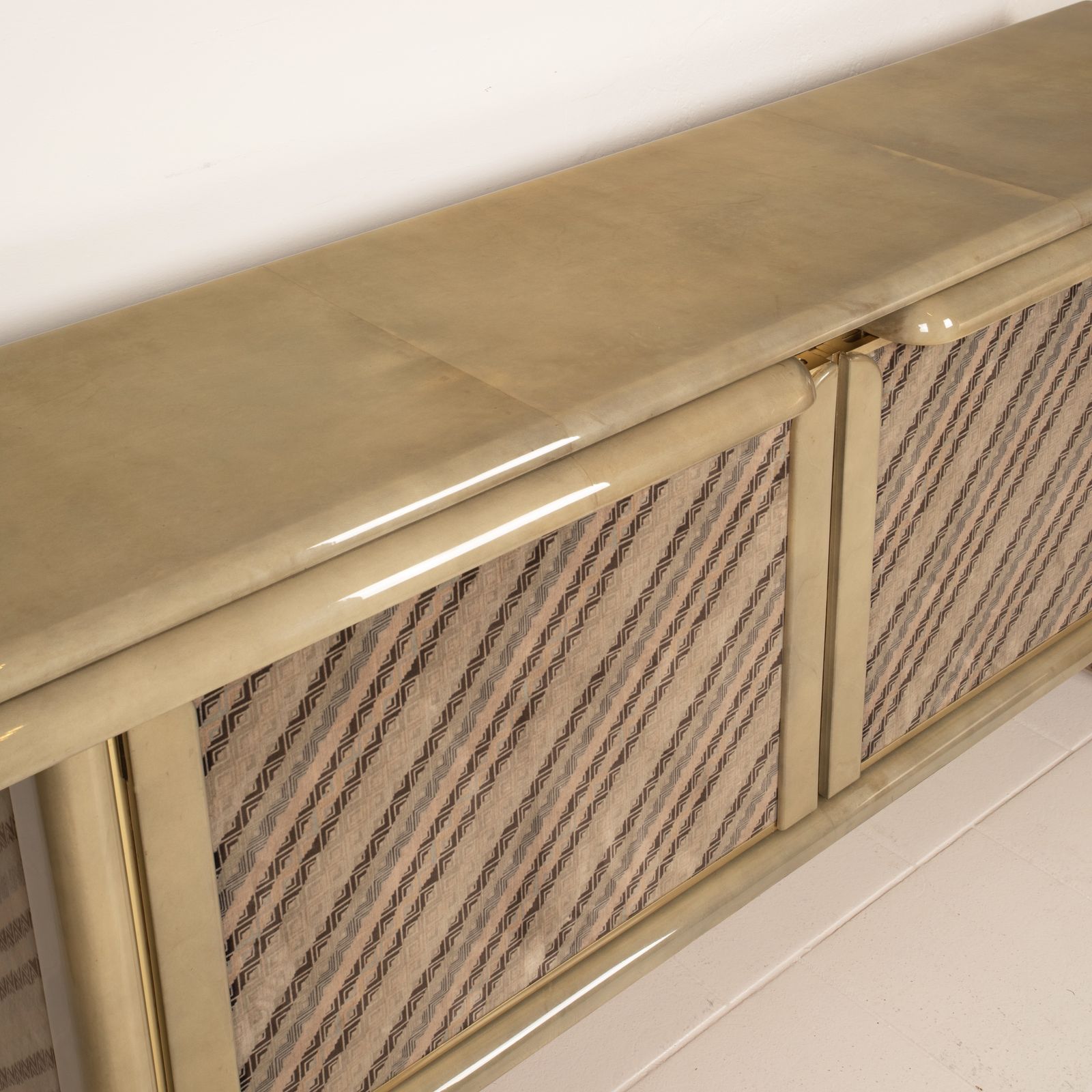 5142.0 Sideboard In Parchment And Missoni Fabric By Angelo Mazzola For Salpol, 1980 photo