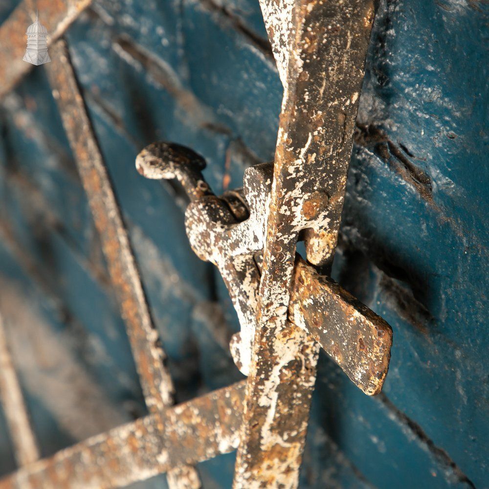 photo buy Diamond Lattice Gate, Wrought Iron