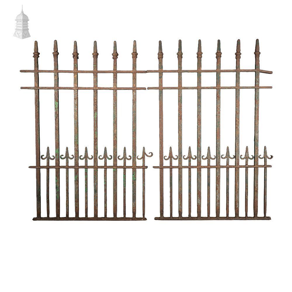photo vintage Wrought Iron Railing, Set Of 2