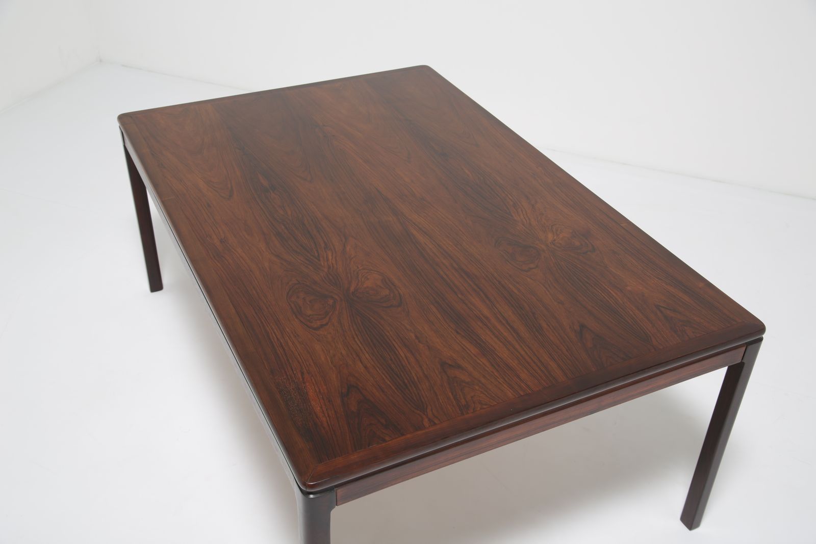 Grand Mid Century Swedish Coffee Table In Figured Rosewood, Sweden, 1960s photo Furniture