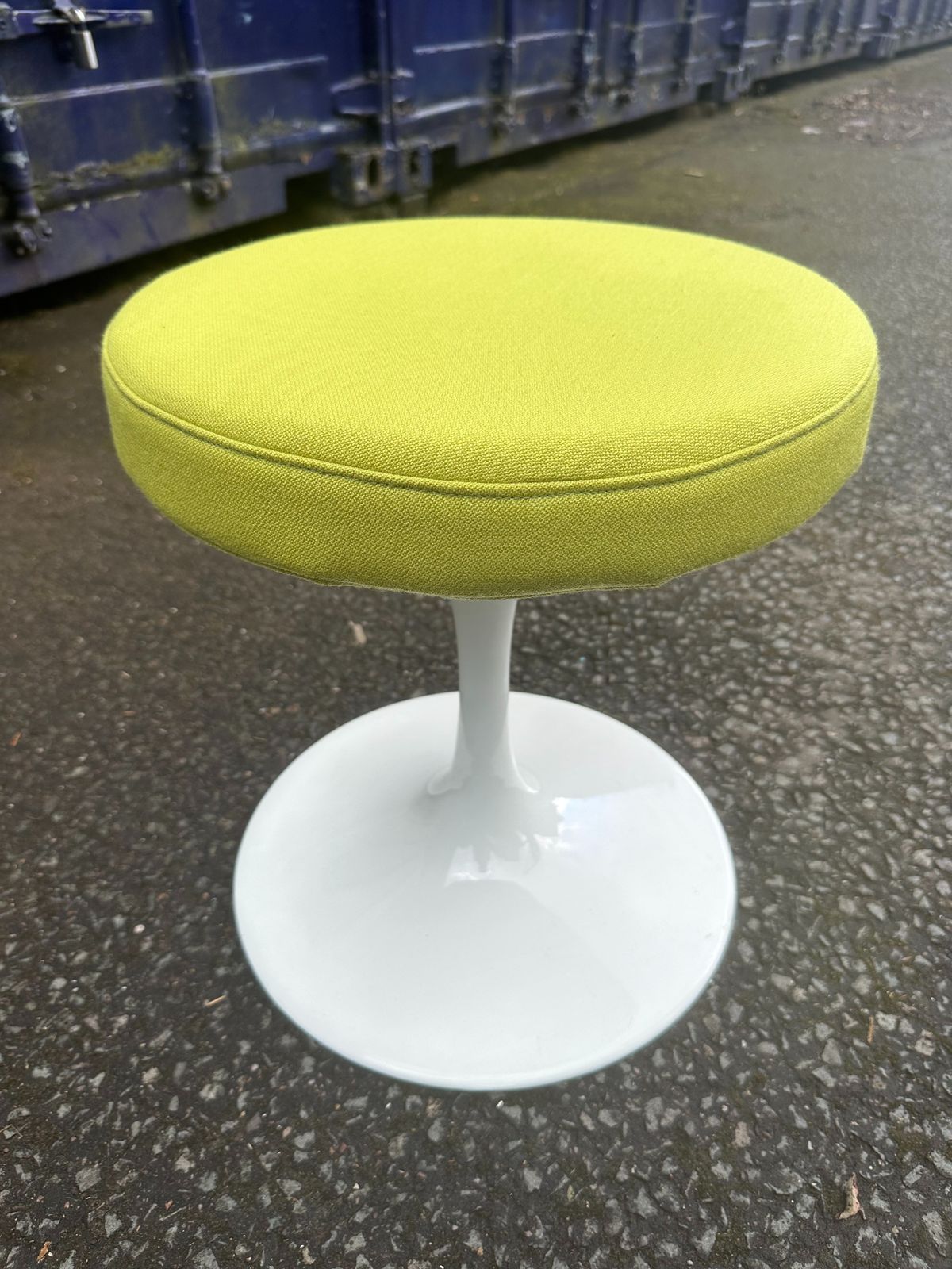 Authentic 1970s Rudi Bonzanini Italian Tulip Stool   Space Age/Saarinen Style.