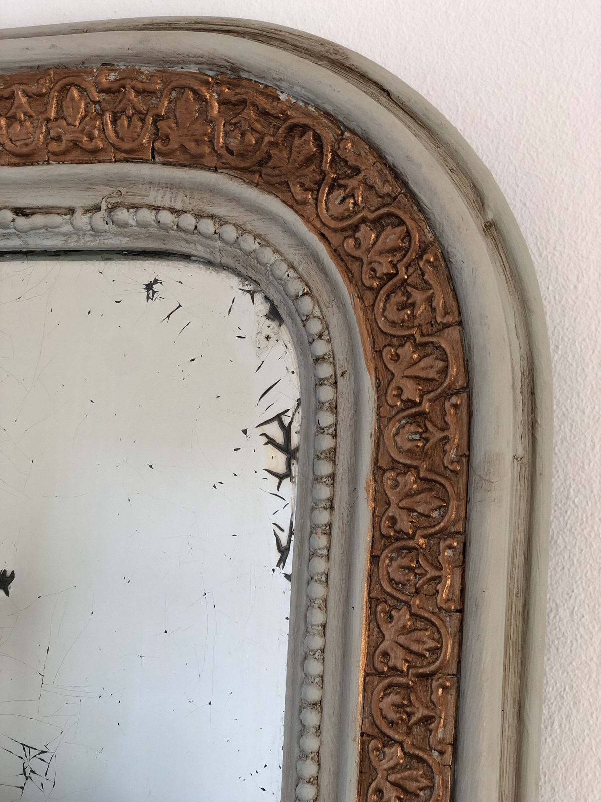 Antique French Louis Philippe Mirror – Cream And Gold, Late 19th Century photo for sale