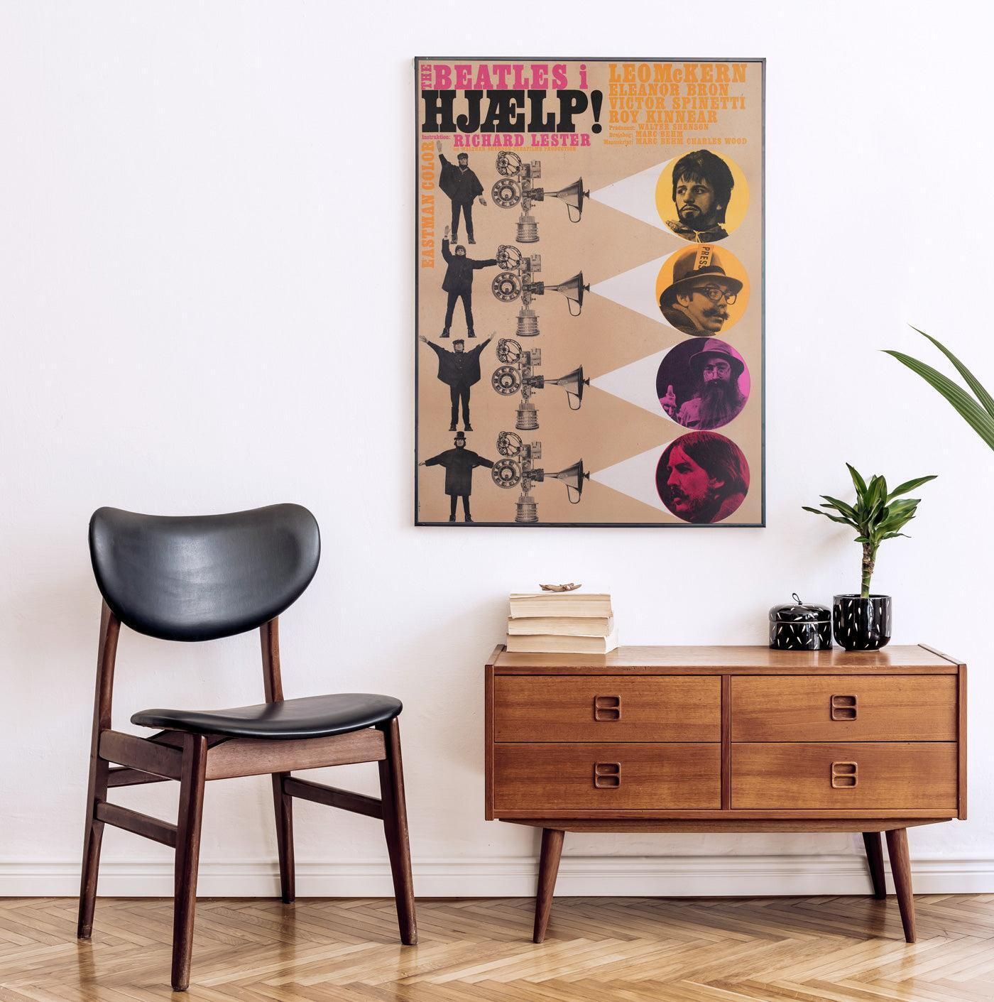 Affiche de film danoise Help!, 1965, The Beatles photo furniture
