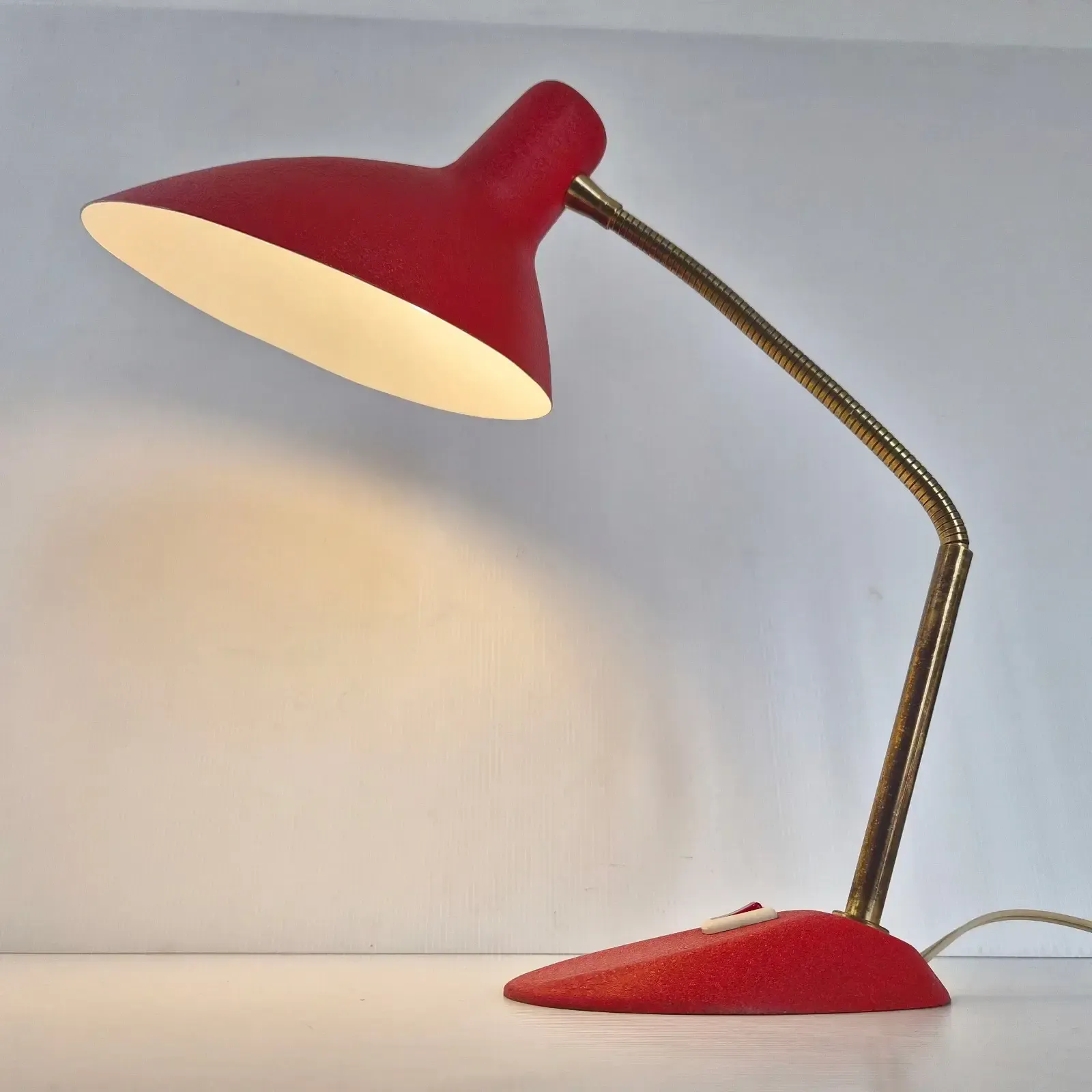 photo furniture Vintage 1950s Table Lamp, Metal & Brass, Dlg Jean Boris Lacroix, Serge Mouille