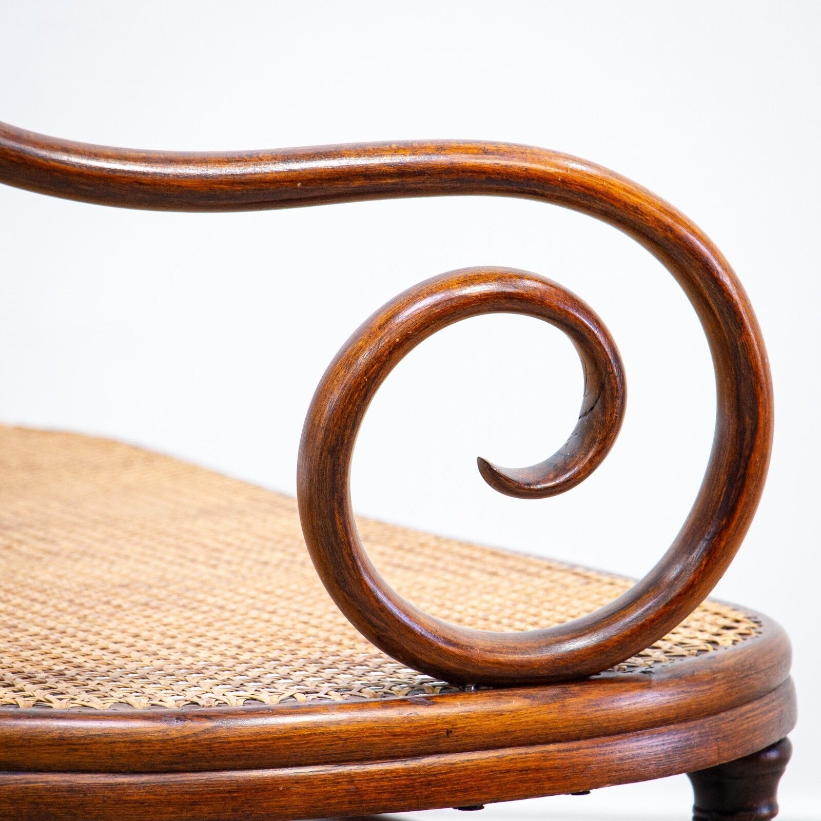 Late 19th Century Bentwood & Rattan Settee By Thonet photo Furniture