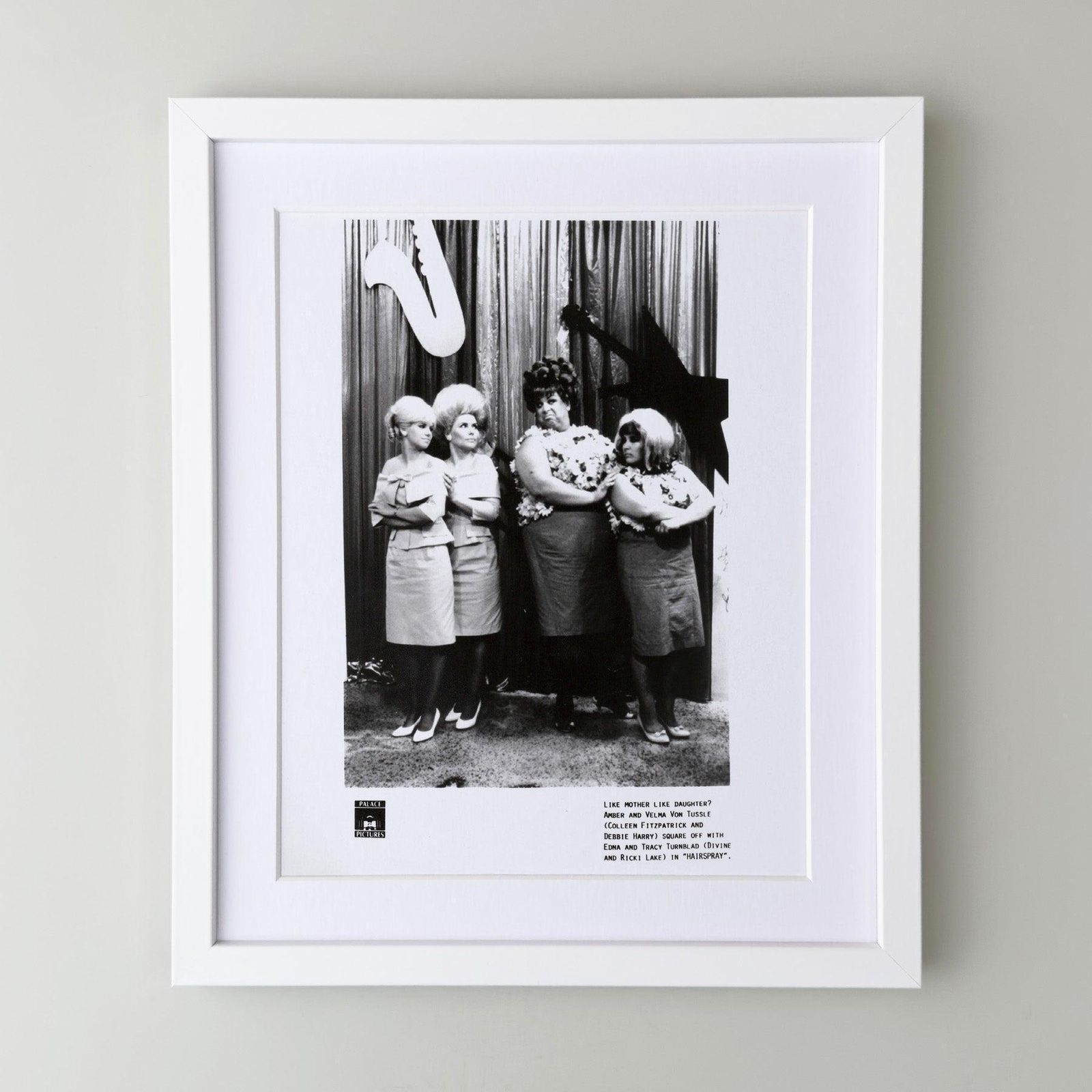 Hairspray 1988 Publiciteitsfoto Film Movie Press Still Ingelijst photo for sale