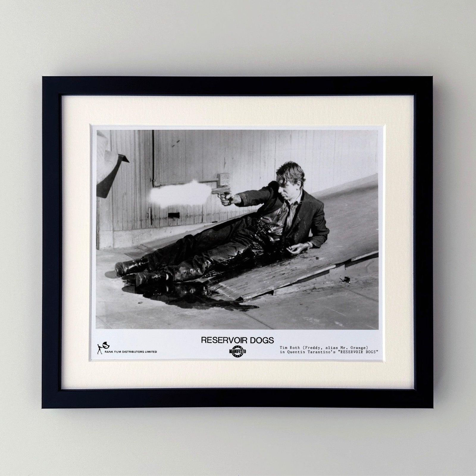 Photo de presse du film Reservoir Dogs, 1992, encadrée photo furniture