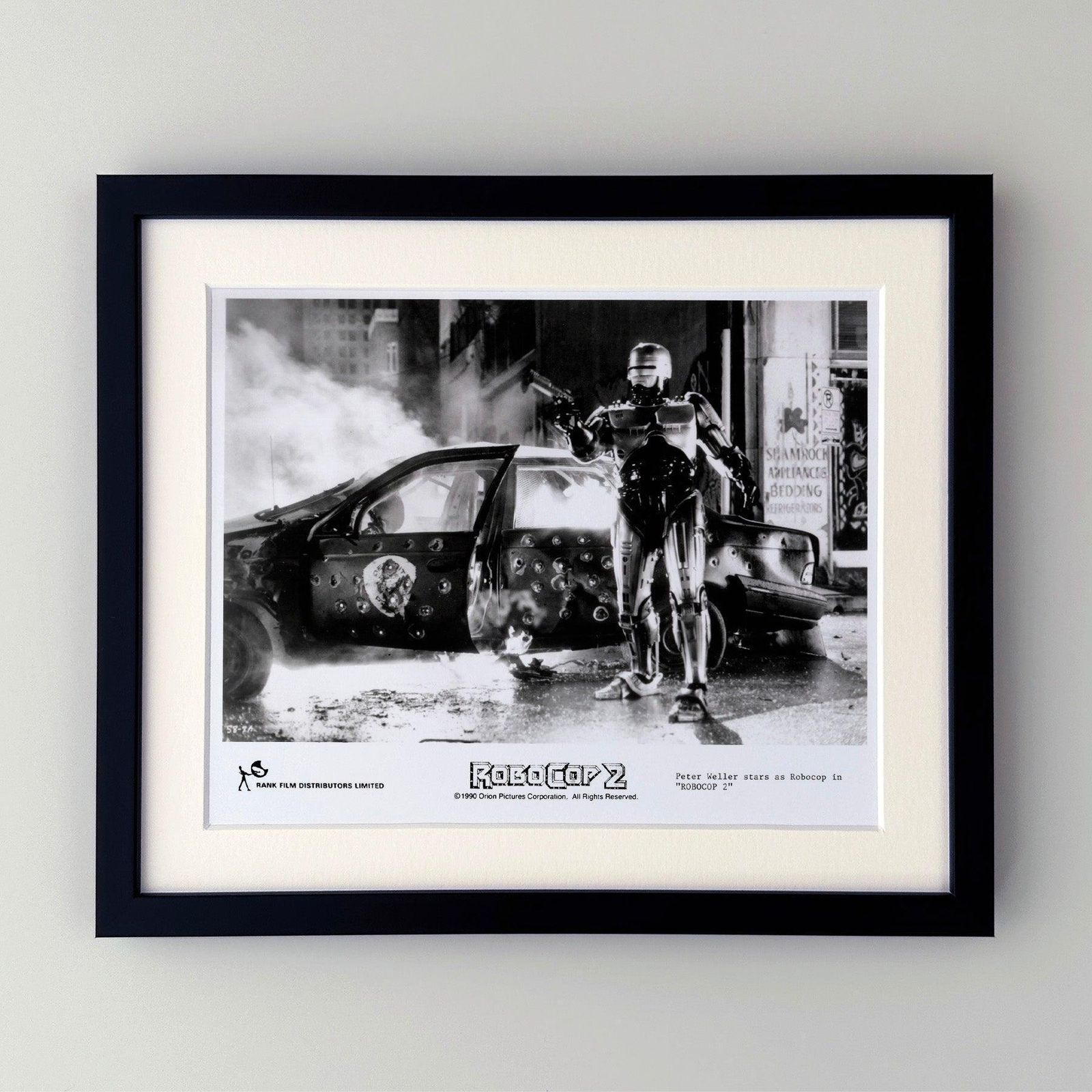 Photo de presse originale Robocop 2, 1990, encadrée photo furniture
