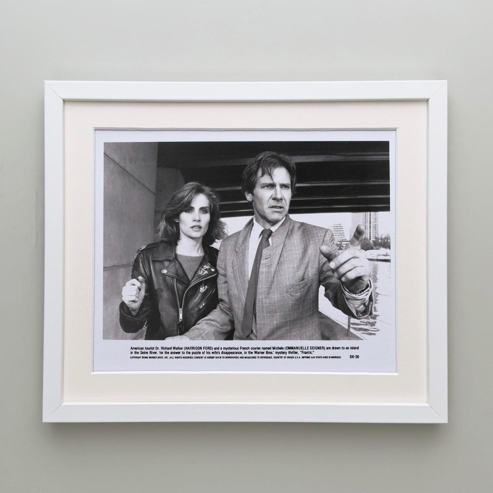 Photo de presse encadrée, Frantic, 1988 photo Art