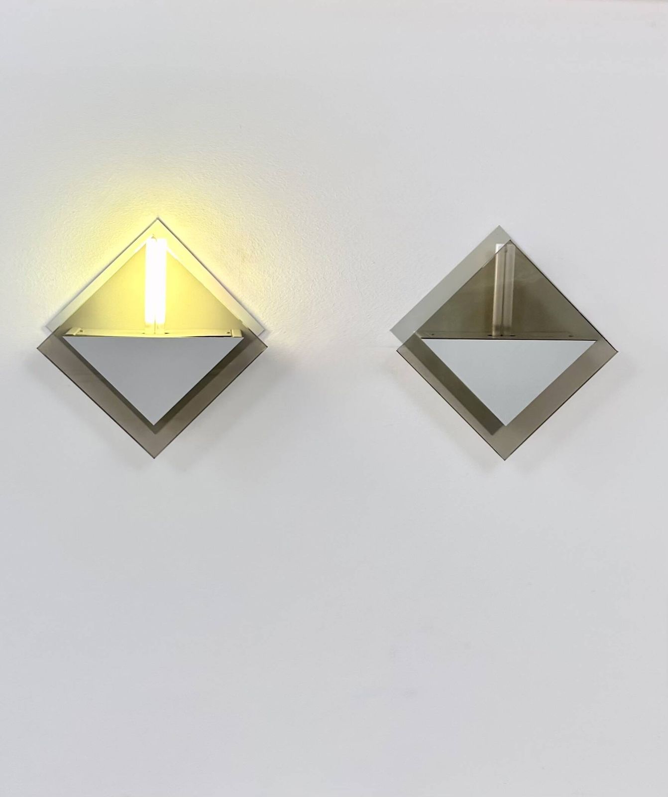 Pair Of Vintage Wall Lights Glass Light Studio Model 20623, France, 1980 photo vinterior